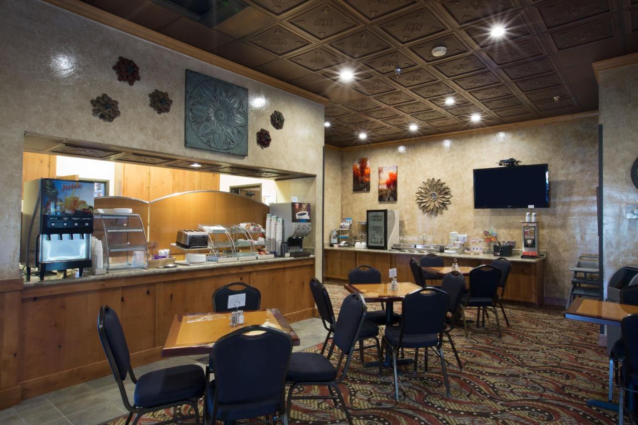 Miles City Hotel & Suites Ngoại thất bức ảnh